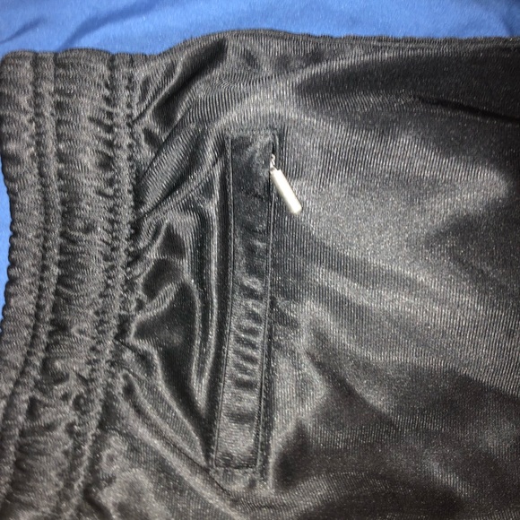 Jogging pants - Picture 3 of 4